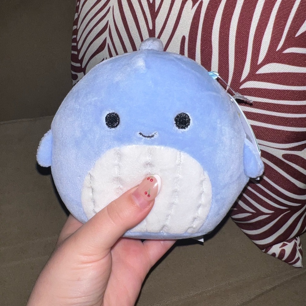 BNWT 5” Samir The Whale Squishmallow